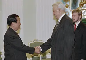 Eltsin: Q. Qichen's visiting Russia