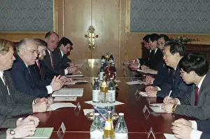 Qian: Qian Qichen visits Russia