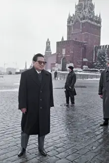 Qiao: Qiao Shi visits Russia