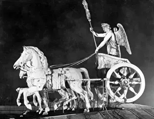 Quadriga: Quadriga on top of Brandenburg Gate in Berlin, 1939