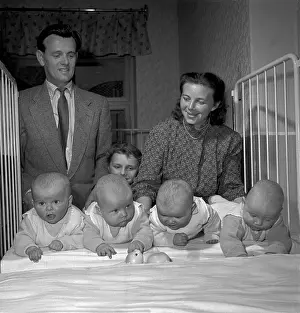 Quadruplets: Quadruplets - babies - proud parents