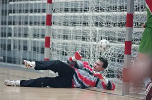 Participate: Qualifying tournaments in mini-football