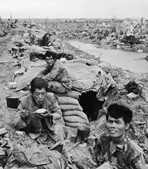Quang: QUANG TRI - DESTROYED
