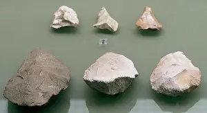 Navarre: Quartzite cleaver and bifaces. Middle Paleolithic or Mouste