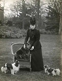 Sandringham: Queen Alexandra with her dogs