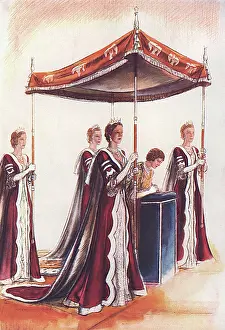 Peeresses: The Queen and her canopy bearers