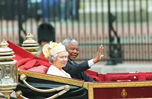 Mandela: Queen Eizabeth II with Nelson Mandela