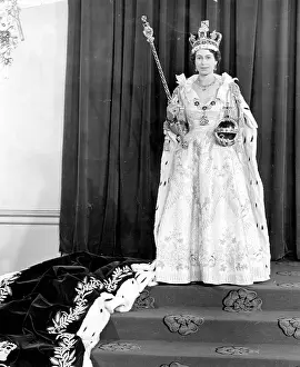 8000: Queen Elizabeth II Coronation, London