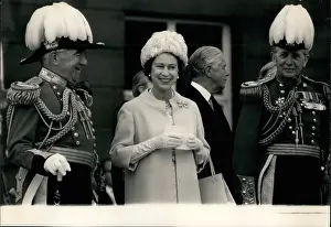 Yeomen: Queen Elizabeth II inspects Yeomen of the Guard