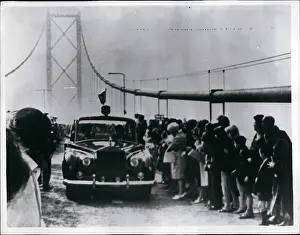 Marvel: Queen Elizabeth II, opening of new Forth Road Bridge