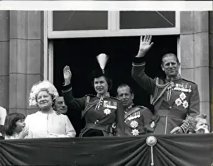 Ogilvy: Queen Elizabeth II, Trooping of the Colour, balcony scene