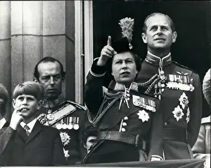 Flypast: Queen Elizabeth II, Trooping of the Colour, balcony scene