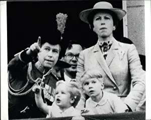 Flypast: Queen Elizabeth II, Trooping of the Colour, balcony scene