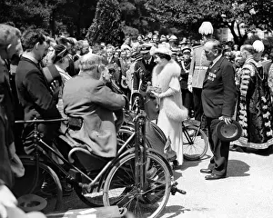 Survivors: Queen Elizabeth and King George VI on their