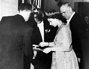 Trowel: Queen Elizabeth visits Lloyd's, 1952