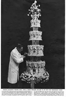 Mcvitie: Queen Elizabeth's wedding cake