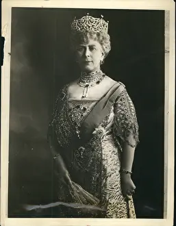 Gracious: Queen Mary