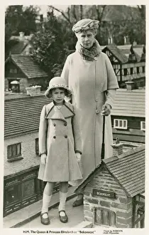Bekonscot: Queen Mary and Princess Elizabeth at Bekonscot