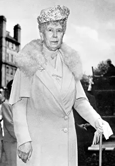 Austere: Queen Mary of Teck