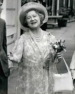 79th: Queen Mother, 79th birthday