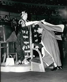 Presided: Queen Mother at degree presentation