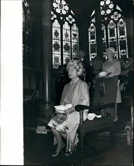 Congregations: Queen Mother at exhibition of historic churches