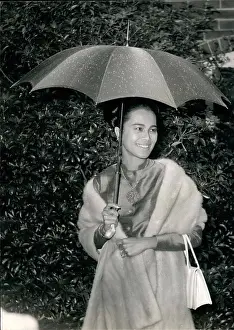 Thailands: Queen Sirikit of Thailand opens temple in Surrey