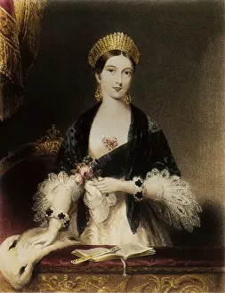 Resplendent: Queen Victoria