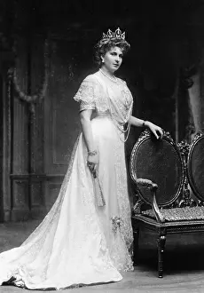 Battenberg: Queen Victoria Eugenie of Spain, 1908