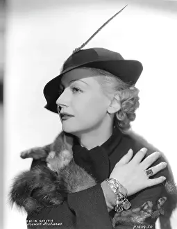 Queenie: Queenie Smith - actress