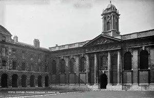 Queens: Queens College, Oxford