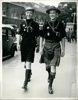 Rench: Two Queen's Scouts en route for USA
