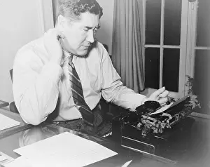 Colliers: Quentin Reynold (1902-1965) American journalist ?