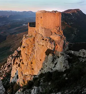 Cinq: Queribus Castle, Aude, France