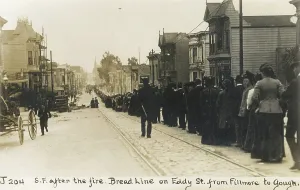 Queueing: Queue for bread, Eddy Street, San Francisco, California, USA