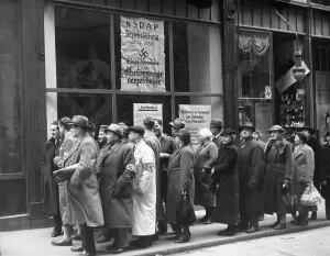 Eligible: Queue before the inspection of the voting directories