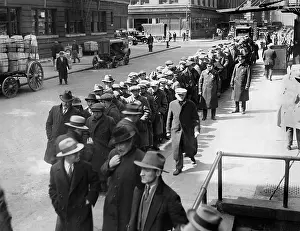 Queuing: Queue of unemployed