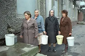 Oryol: Queue to water, 1991
