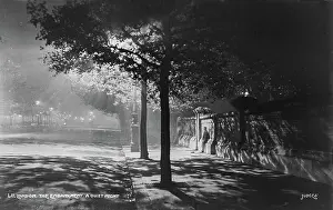 Softly: A Quiet Night at the Embankment