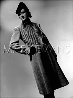 Quilting: QUILTED COAT 1930S