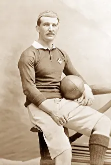 Mcmillan: R G Mcmillan
