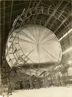 Inflated: The R101 airship during construction