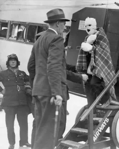 R101: R101 survivors arrive at Croydon