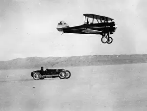 Mojave: Race between a car and a plane