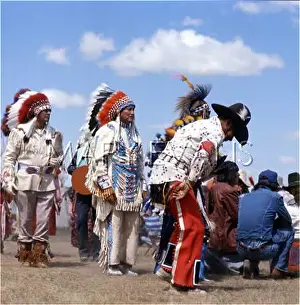 Shuffle: RACIAL/BLACKFOOT 1982