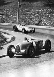 Stuck: Racing training, 1939