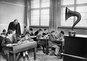 Loudspeaker: Radio in the classroom, 1929