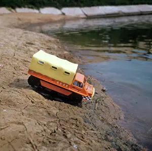 Korzin: Radio-controlled all-terrain vehicle - model, 1973