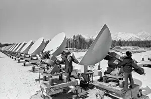 Telescopes: Radio telescopes