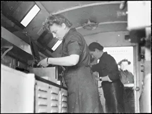 Negatives: RAF's No. 2 School of Photography